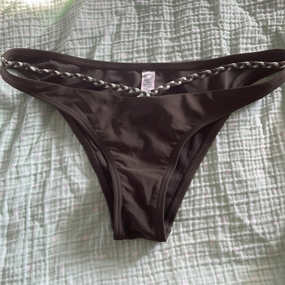 Bikini bottoms and top